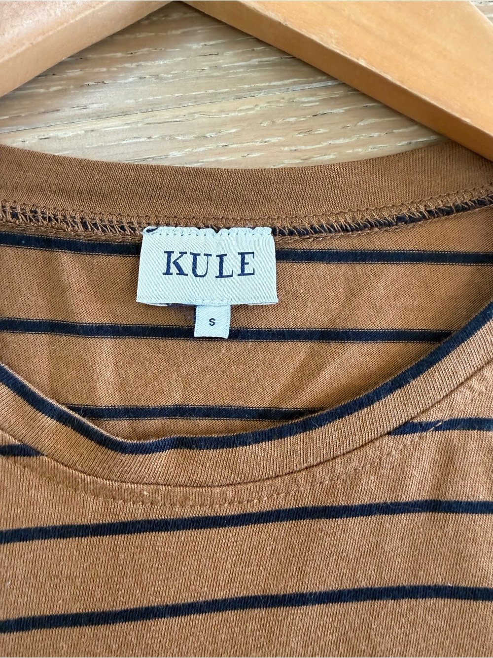 Kule Modern Long Shirt - Picture 3 of 3